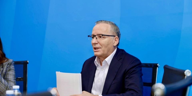 Hamza mbledh kryetarët e degëve: PDK-ja po hyn në një fazë të re riorganizimi, folëm për zgjedhjet e brendshme