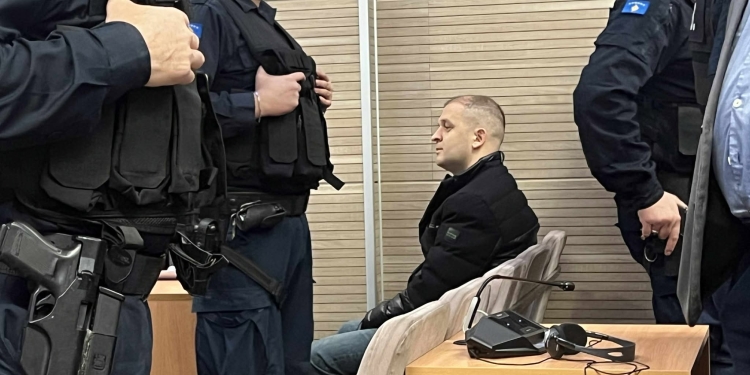 Ia kishte bërë me shenjë Granit Plavës në restaurant, Murseli s’e pranon: Nuk e kam parë, ju betohem – as veturën nuk ia kam parë