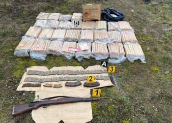 Zubin Potok: Sekuestrohen 1 pushkë, 244 fishekë dhe eksploziv në shtëpi të braktisur