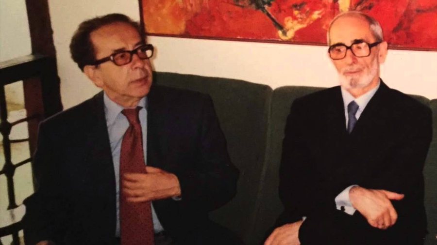 Qosja përkujton Kadarenë: Madhështia e tij si shkrimtar dhe rëndësia e tij historike për kulturën shqiptare janë përtej çdo mospajtimi