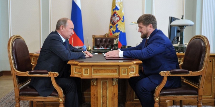 Në pritje të vdekjes? Çfarë po ndodh me aleatin besnik të Putinit, si po përgatitet tranzicioni i pushtetit