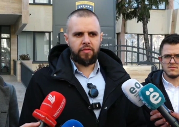 Avokati Bytyqi dorëzon kallëzim penal ndaj Belisar Jezercit për nxitje të urrejtjes dhe dhunës