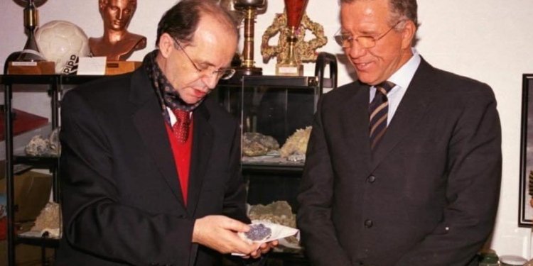 Pacolli për Rugovën: Madhështia e tij ishte thjeshtësia, urtësia dhe dashuria e pashuar për Kosovën