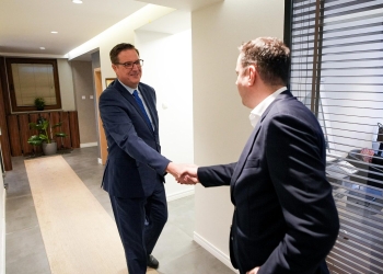 Lumir Abdixhiku pret në takim njoftues ambasadorin e ri të Sllovenisë në Kosovë