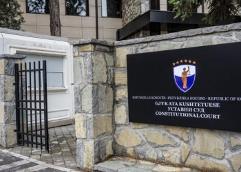 Gjykata Kushtetuese i rrëzon 12 ligje të qeverisë Kurti