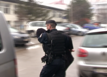 Ish-zyrtarë të BKS-së dyshohet se shfrytëzuan llogaritë e 45 qytetarëve për transferim parash