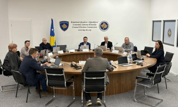 KQZ-ja s’e miraton shpalljen e rezultatit të zgjedhjeve për Listën Serbe