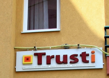Trusti vjen me një njoftim për kontribuuesit