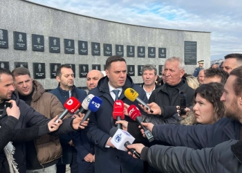 Homazhe në Reçak, Abdixhiku: Lavdi viktimave, drejtësia nuk do të ndalet