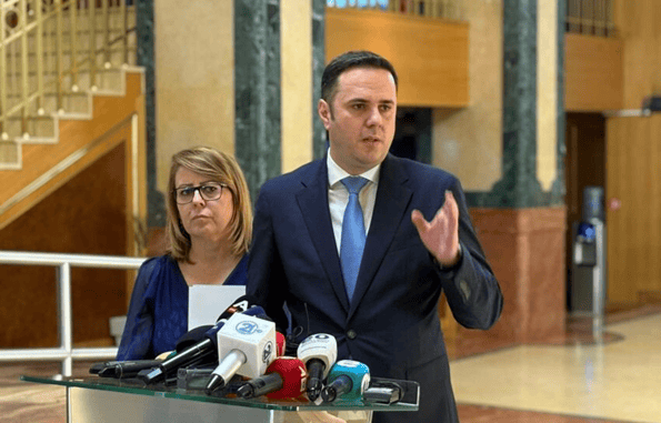 Bajrami që përkrahu dorëheqjen e Abdixhikut, deklarohet pas procesit të votëbesimit