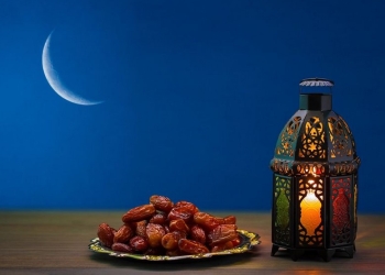 Publikohet Vaktia e Ramazanit 2026 në Kosovë, orari i syfyrit dhe iftarit