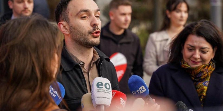 Paris Guri i përgjigjet Pecit: Mezi pres përballjen në gjykatë, orkestrimi i vetëm është vjedhja e buxhetit