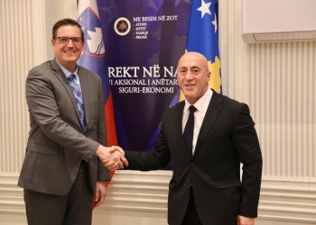 Haradinaj priti ambasadorin e ri të Sllovenisë, Borut Blaj, diskutuan për zhvillimet politike