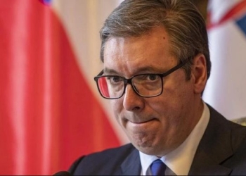 Vuçiq i frikësuar se ka aleanca ushtarake kundër Serbisë, njofton se do ta rikthej shërbimin e detyrueshëm ushtarak