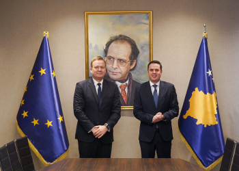 Edhe Abdixhiku takon të dërguarin e BE-së: Bashkimi Evropian të vazhdojë angazhimin dhe mbështetjen për Kosovën