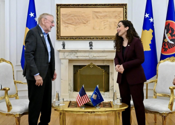 Presidentja Osmani për Walkerin: Zëri që e ktheu dhimbjen tonë në thirrje për drejtësi