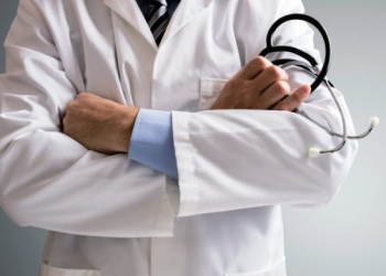 Gazetari Vitija: Dy kirurgë janë rrahur në Klinikën e Kirurgjisë së Fëmijëve