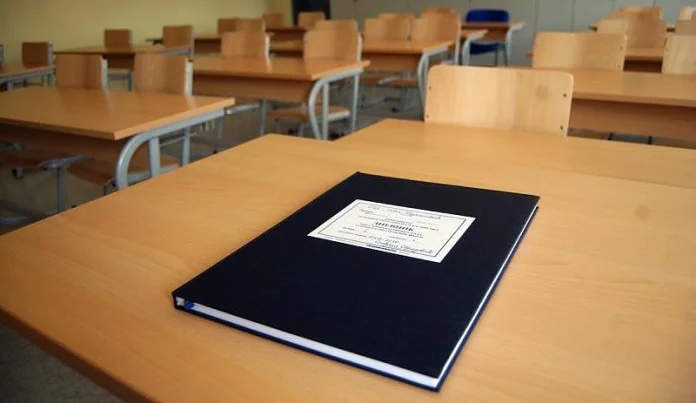 Përleshje fizike në një shkollë në Ferizaj: Rrihen dy profesorë