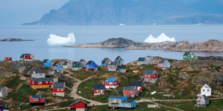 NATO merr në mbrojtje Groenlandën pas deklaratave të Trumpit