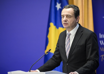 Kurti udhëton në Davos për Forumin Ekonomik Botëror