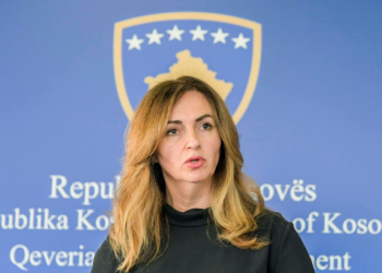 20 Milionët e Librave”: A Po Shndërrohet Ministrja Arbërie Nagavci në Zonja 10% e Arsimit?
