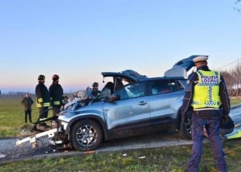 Aksident tragjik në Itali: Dy shqiptarë humbin jetën pas përplasjes me kamionin