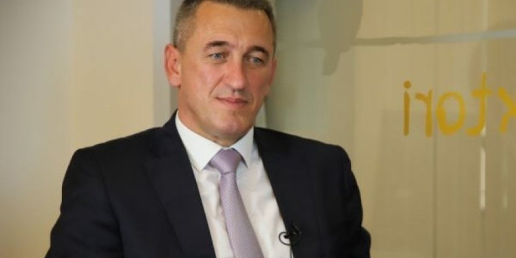 A do të jetë ministër në Qeverinë Kurti 3? Flet Rashiq