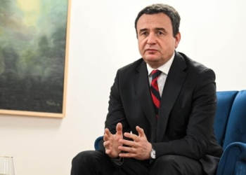 Kurti në Davos: Shqipëria dhe Kosova janë dy shtete të ndara, por jemi një komb