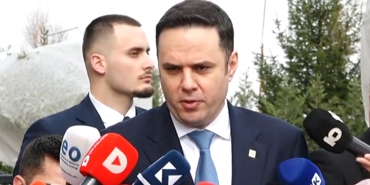Abdixhiku: Sot, me demokraci e përcaktojmë fatin tonë politik