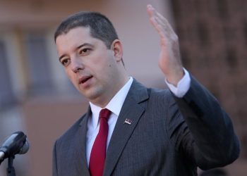 Mosshpallja e rezultatit të Listës Serbe nga KQZ, Gjuriq: Po ndodh ndërkohë që BE nis heqjen e masave ndaj Kosovës