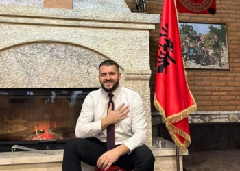 Lushtaku mesazh diasporës: Kthjelluni nga hipnoza politika, thirrni mendjes