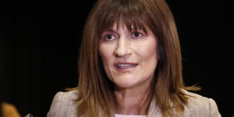 Hulumtuesja e Tribunalit të Hagës: Mbrojtja e Thaçit synon të dëshmojë mungesën e qëllimit kriminal