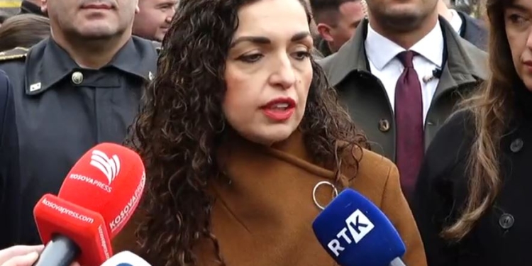 Osmani nderon Pajazitin, Zejnullahun dhe Hoxhën: 31 janari, një ditë me peshë në historinë e Kosovës
