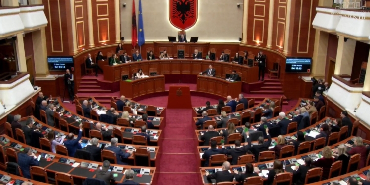 Kuvendi i Shqipërisë miraton me 113 vota ratifikimin e marrëveshjes së pranimit në Bordin e Paqes