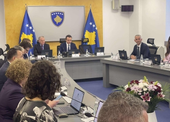 IKD: Qeveria Kurti II me numrin më të lartë të ushtruesve të detyrës