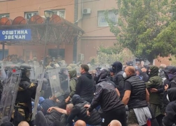 Arrestimi i serbit për sulmin në Zveçan ndaj KFOR-it dhe Policisë, policia jep detaje