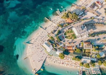Shqipërinë e vizituan vjet mbi 12 milionë turistë, shumica nga Kosova