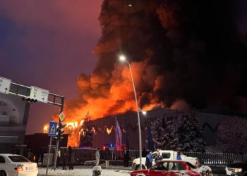 Comodita Home: Një pjesë e fabrikës përfshihet nga zjarri, nuk ka të lënduar
