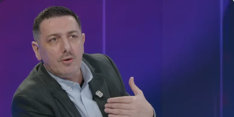 Valon Syla akuzon Albin Kurtin për vjedhje votash me marifet: Zgjedhjet s’kanë më kuptim