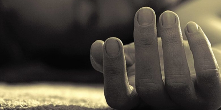 E trishtë: Vetëvrasje në tentativë në Gadime të Ulët – 13-vjeçari e gjen nënën të varur në WC dhe e shpëton në sekondat e fundit