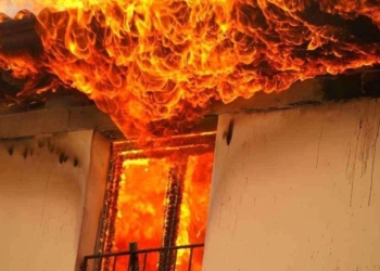 Një shtëpi shkrumbohet nga zjarri në Malishevë, humb jetën një 53-vjeçare
