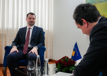 Kurti emëron ish-zëdhënësin e Qeverisë si zëvendësministër në Ministrinë e Arsimit