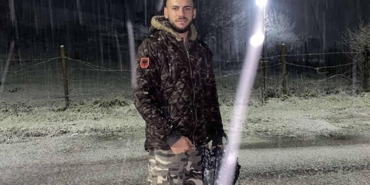 Vdes i riu nga Rahoveci, la pas vetës gruan dhe 3 fëmijët
