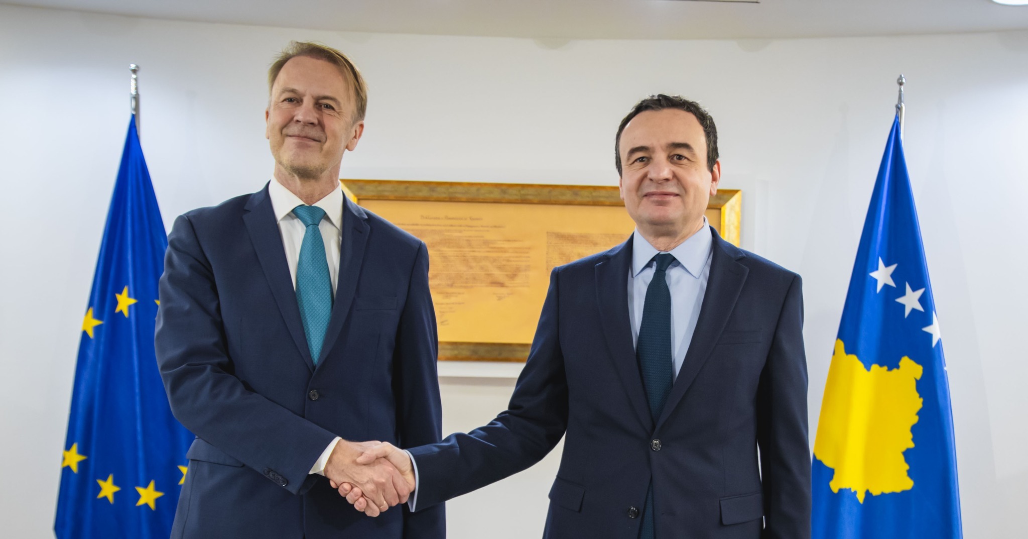 BE jep detaje për takimin mes Orav dhe Kurtit: Ranë dakord të rifillojnë punën për reformat për të çuar përpara rrugën evropiane të Kosovës