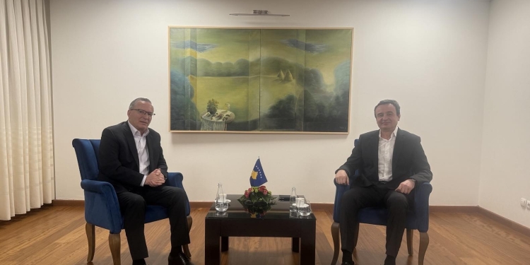 Hamza takohet me Kurtin: Presidenti duhet të jetë figurë uniteti, jo produkt i kalkulimeve partiake