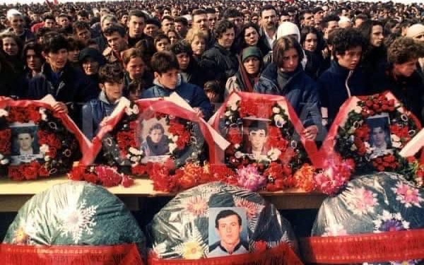 Masakrat në Likoshan dhe Qirez, Haradinaj: Gjaku i tyre u bë dritë për lirinë që po vinte
