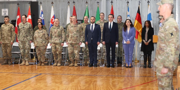 Maqedonci në kampin ‘Bondsteel’: Partneriteti me NATO dhe KFOR mbetet kyç për sigurinë e Kosovës