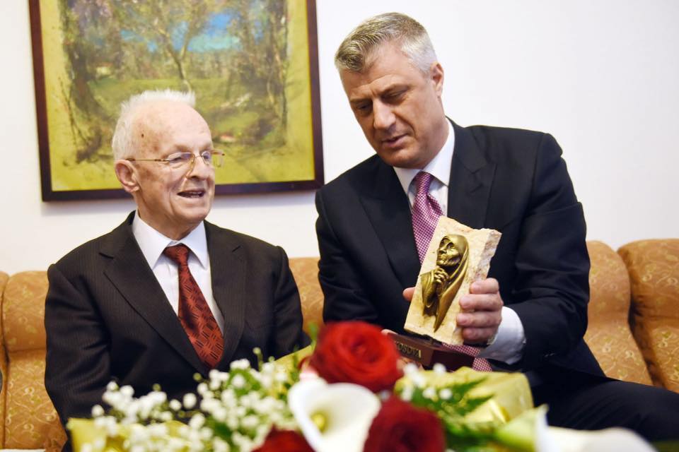 Bedri Hamza kujton Adem Demaçin dhe betimin e Hashim Thaçit si President: Sakrifica u kthye në institucion, ëndrra në shtet