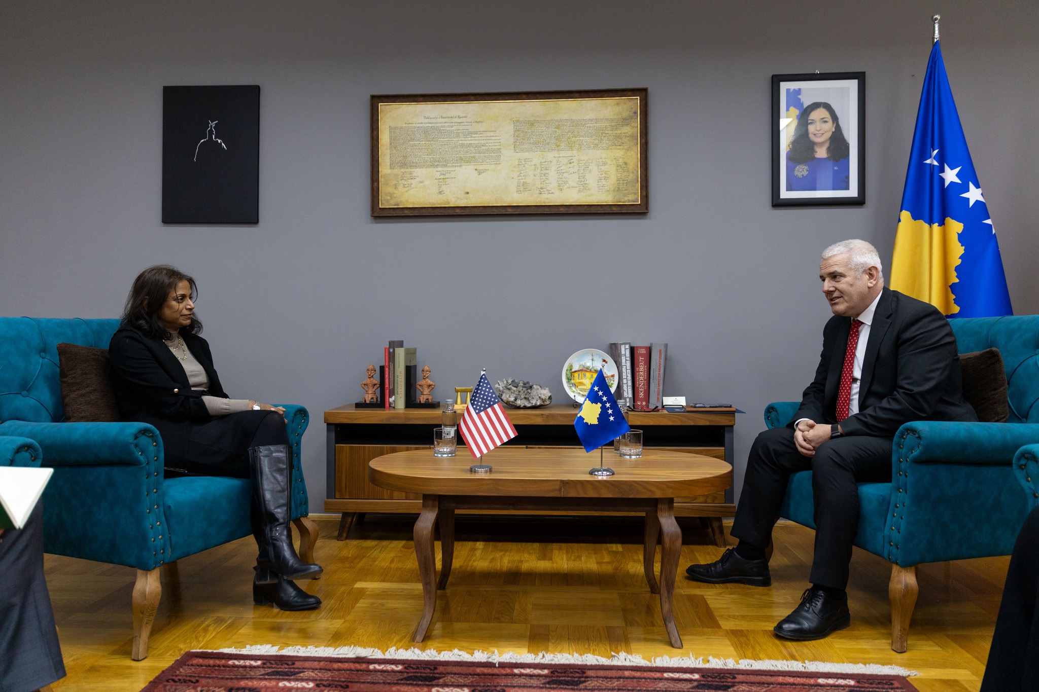 Prattipati dhe Sveçla diskutojnë bashkëpunimin në siguri dhe policim