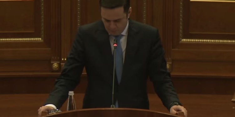 Abdixhiku nga foltorja e kuvendit: Në këtë ditë ne kujtojmë gjithë rrugën që na çoi deri aty